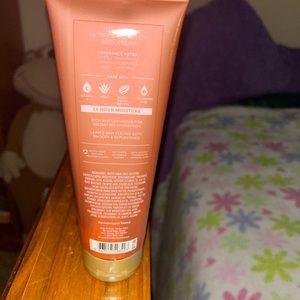 Champagne toast lotion